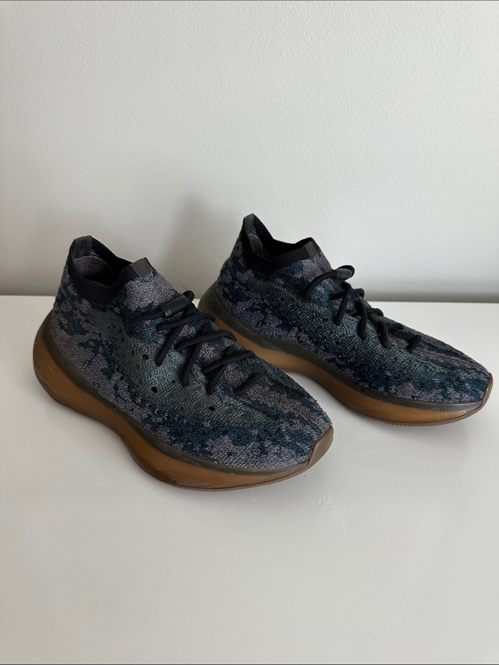 Adidas Yeezy Boost 380 Covellite Men’s 7.5 Blue Gray Sneakers Missing Insoles
